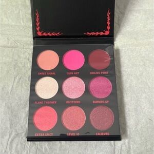 BH Cosmetics Ghost Pepper eyeshadow palette